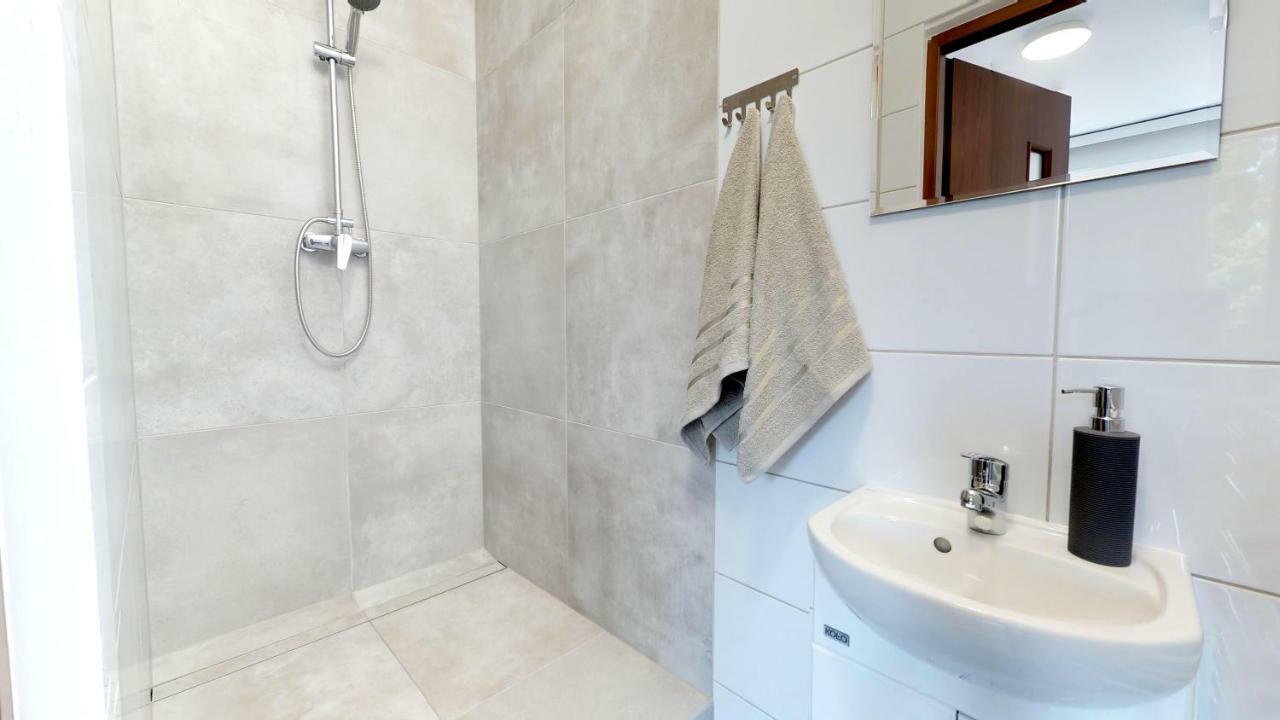 New Whitehouse Rooms 格但斯克 外观 照片