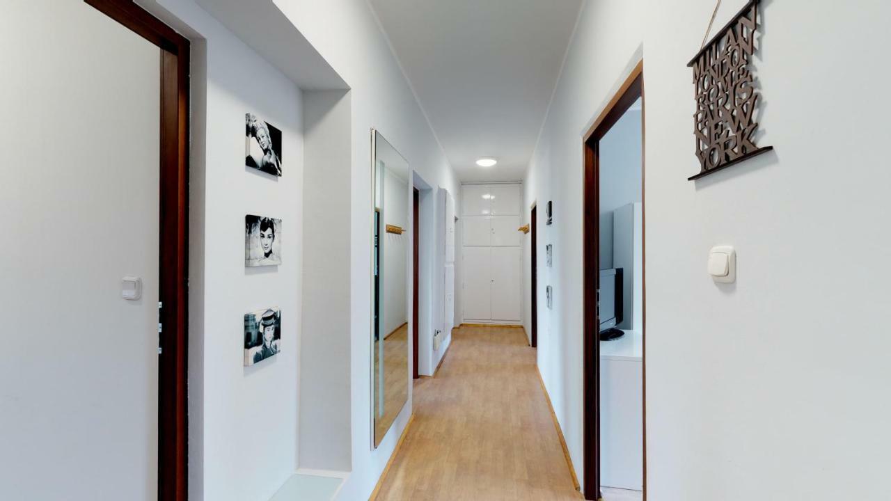 New Whitehouse Rooms 格但斯克 外观 照片
